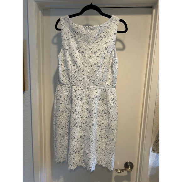 White Floral Lace Dress - Picture 2 of 4